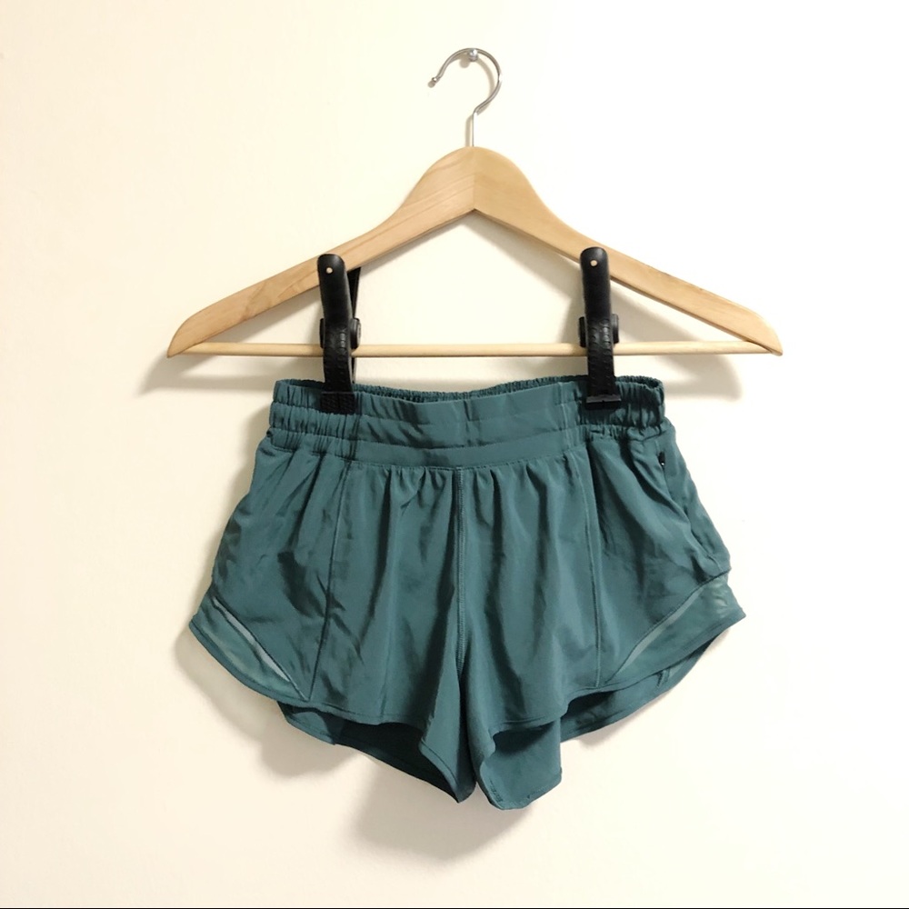 LULULEMON 4Reg Lightweight Swift Shorts